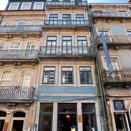 Appartement Special Place With A Sunny Balcony Facing Clerigos *