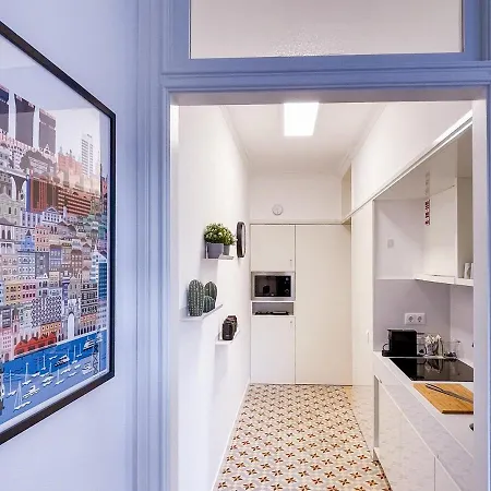Special Place With A Sunny Balcony Facing Clerigos Apartamento