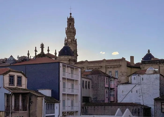 Special Place With A Sunny Balcony Facing Clerigos Apartmán *