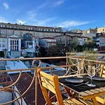Special Place With A Sunny Balcony Facing Clerigos شقة بورتو