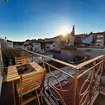 Special Place With A Sunny Balcony Facing Clerigos *