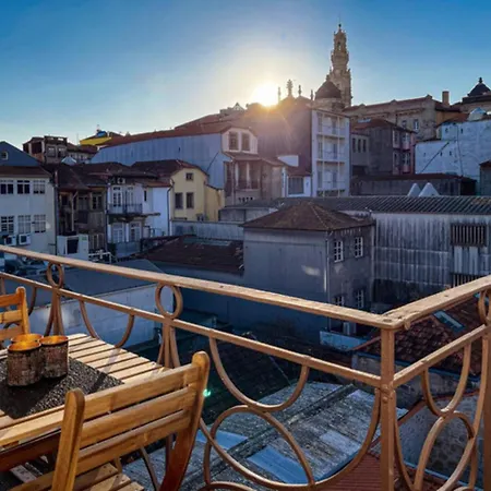 Luksusowy namiot Special Place With A Sunny Balcony Facing Clerigos
